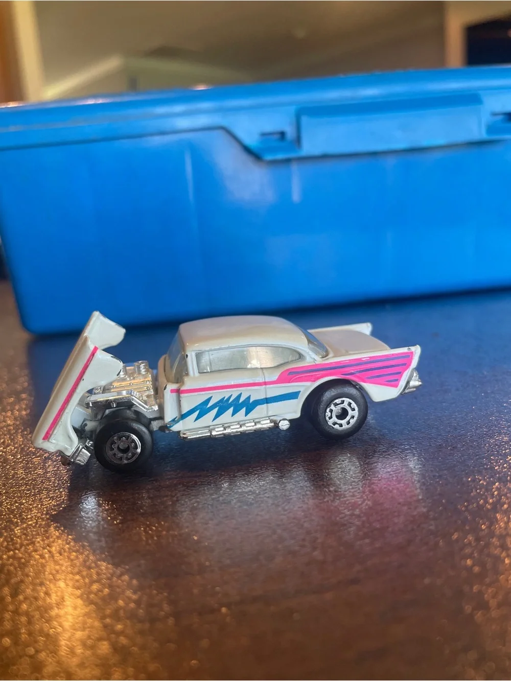 1996 Matchbox Super Fast MB-4 ‘57 Chevy Bel Air Hardtop White w/90s Graphics